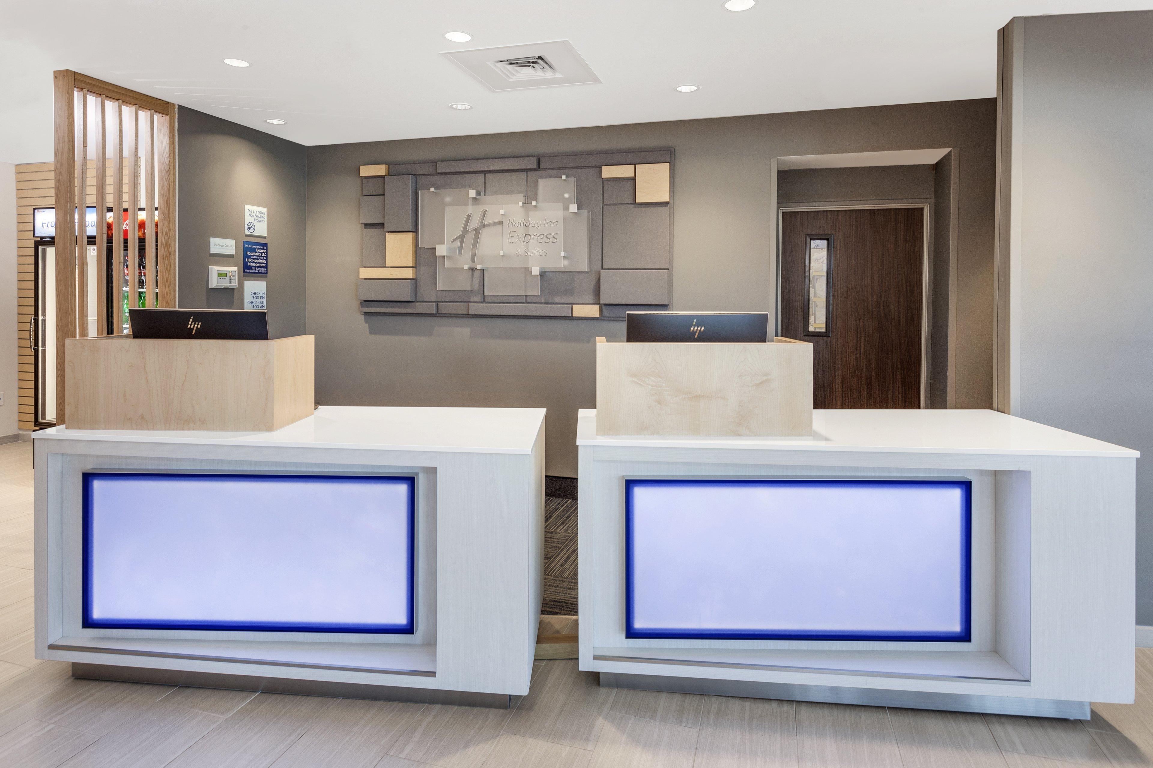 Express & - I-94 By Ihg Hotel